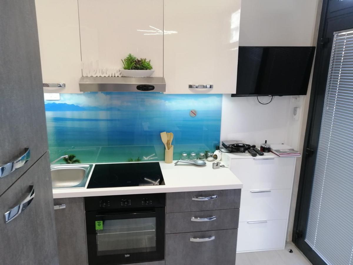 Apartment Rose By The Beach & Tennis Courts Split Extérieur photo
