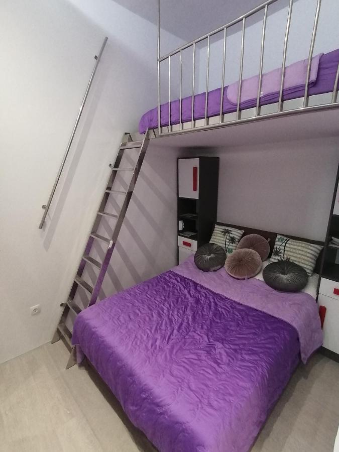Apartment Rose By The Beach & Tennis Courts Split Extérieur photo