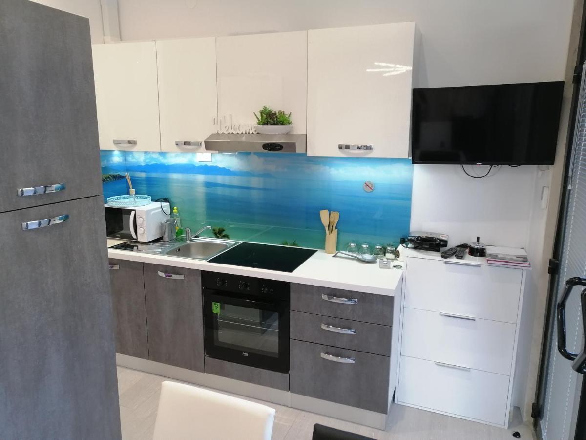 Apartment Rose By The Beach & Tennis Courts Split Extérieur photo