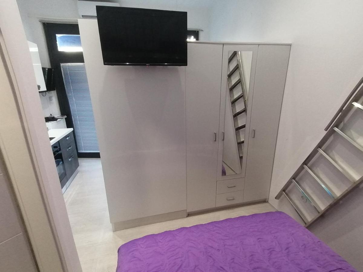 Apartment Rose By The Beach & Tennis Courts Split Extérieur photo